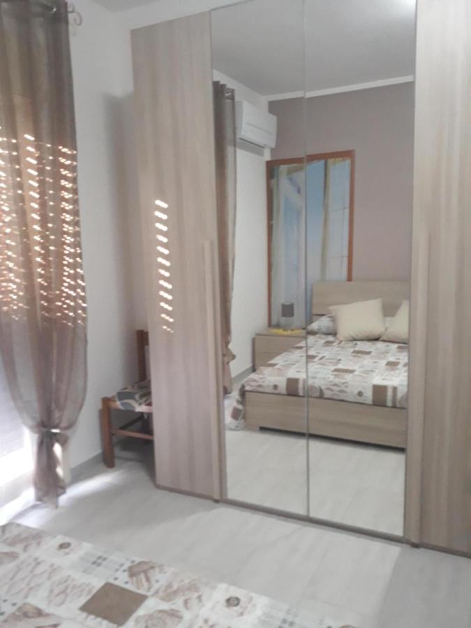 Holiday House Marlin 지아르디니낙소스 외부 사진