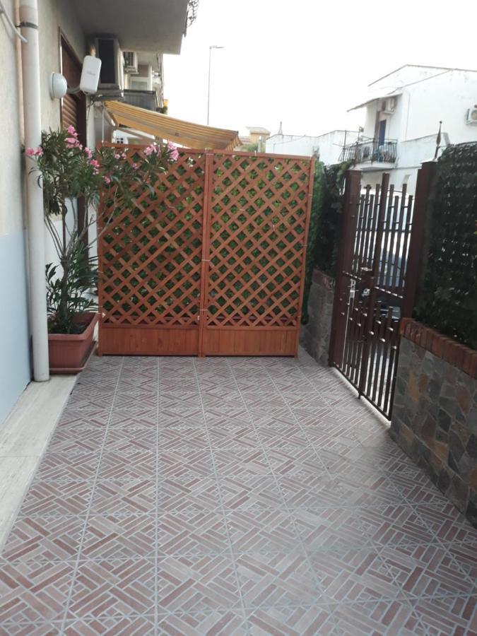 Holiday House Marlin 지아르디니낙소스 외부 사진