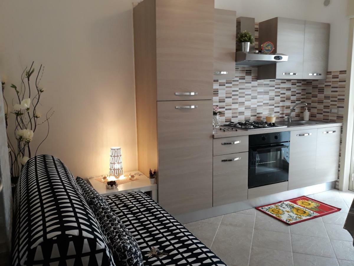 Holiday House Marlin 지아르디니낙소스 외부 사진
