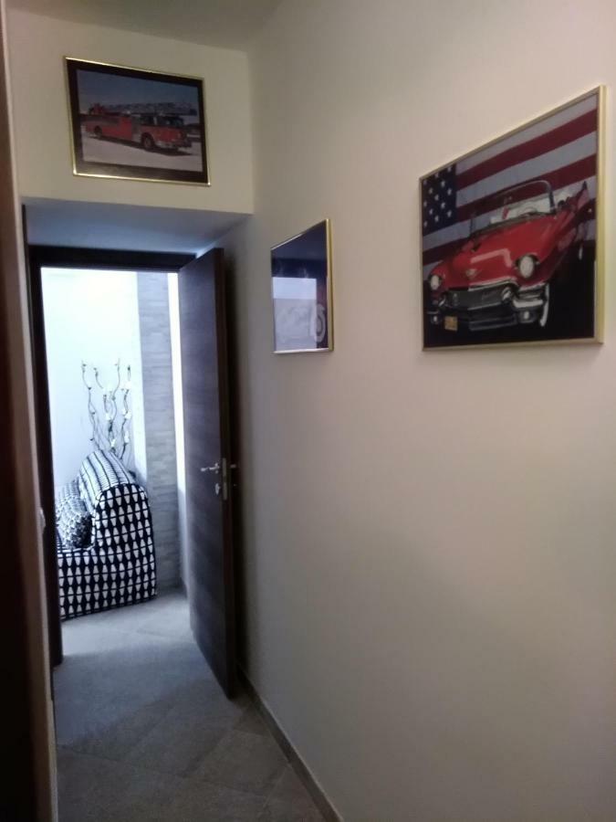 Holiday House Marlin 지아르디니낙소스 외부 사진